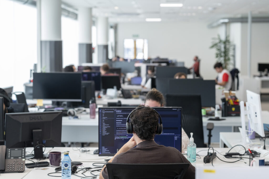 Office_photo-1024x683